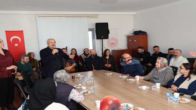 BAŞKAN BÜYÜKGÖZ’DEN HUZUREVİ SAKİNLERİNE MORAL ZİYARETİ