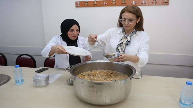 Başkan Vekili Abiş’ten, KO-MEK’te aşure ikramı