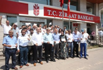 Başkanlar Derince’de esnafı ziyaret etti