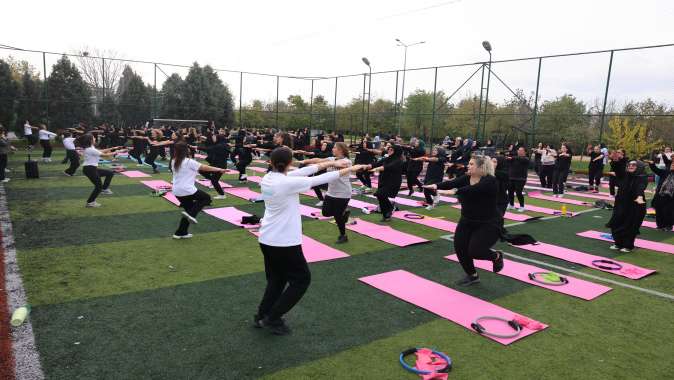 Bilgievi kursiyerleri, matını al gel etkinliğinde buluştu Bilgievi kursiyerleri, matını al gel etkinliğinde buluştu