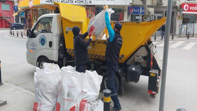 Bir ayda 117 ton atık toplandı