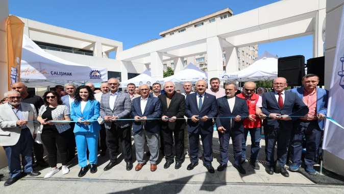 'Bizim Yazarlar' Görücüye Çıktı