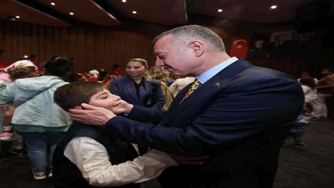 Büyükakın’a duygulandıran sürpriz