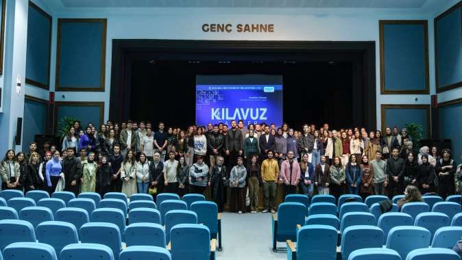 Büyükşehir’de kariyerin ilk adımı “Kılavuz’la” başlar