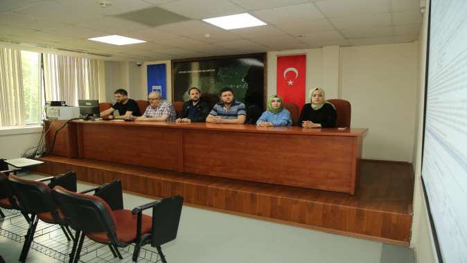 Büyükşehir’den Başiskele Yeşilyurt Mahallesine meydan ve park