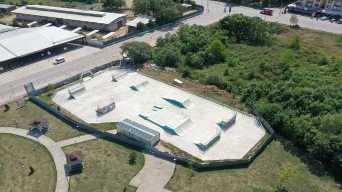 Büyükşehir’den Kartepe’ye skate park