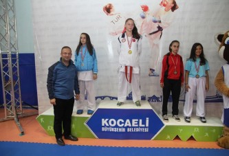 Büyükşehir Karate Ligi’nde dev mücadele