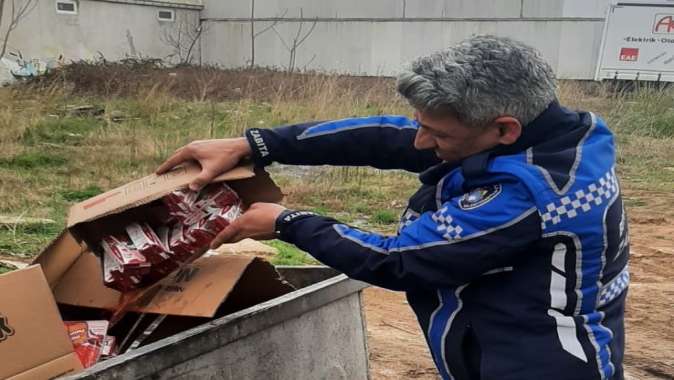 Büyükşehir Zabıtası tarihi geçmiş yüzlerce ürüne el koydu