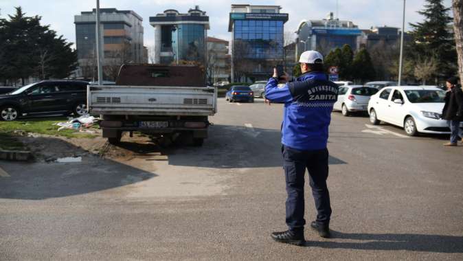 Büyükşehir Zabıtasıyla güvenli pazar alışverişi