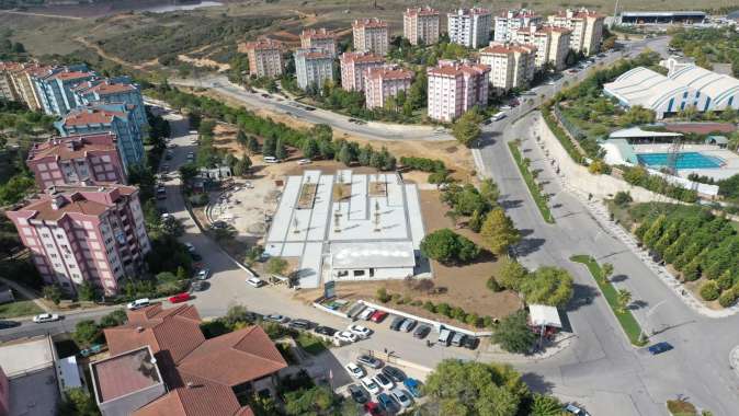 Çayırova Cumhuriyet Mahallesi Parkı’nda sona doğru