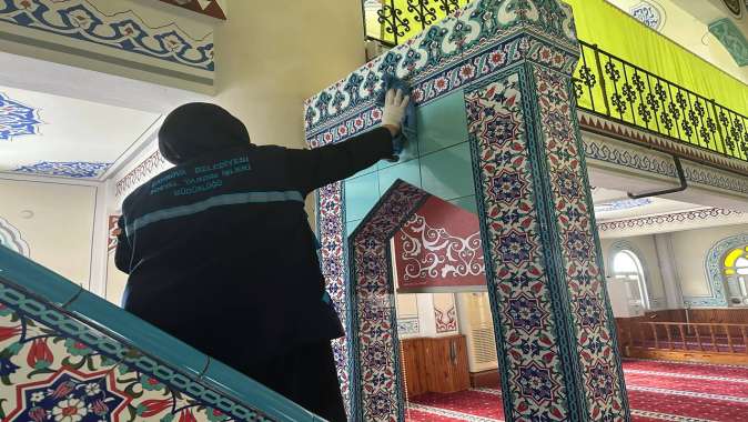 Çayırova’da camiler ve mezarlıklar Ramazan’a hazır