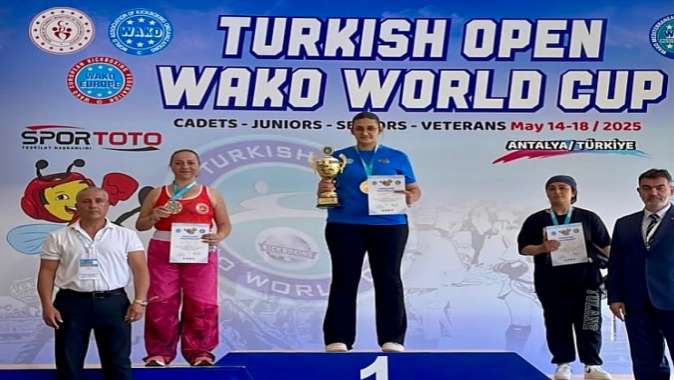 Çayırovalı sporcular hedef büyüttü Çayırovalı sporcular hedef büyüttü