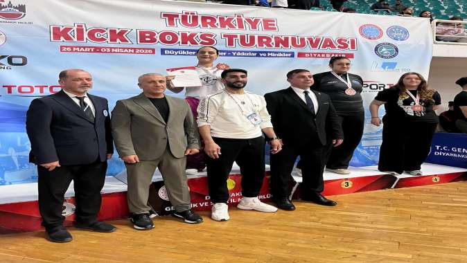 Çayırovalı sporcular, o turnuvadan 2 madalyayla döndü