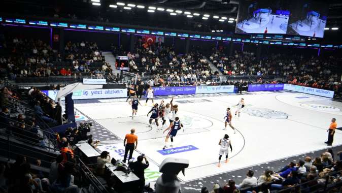 Çayırovalılardan, Çayırova Belediyesi Spor Kompleksi’ne tam not