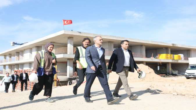 Çiftçi, “Gençlerimiz her şeyin en güzelini hak ediyor”