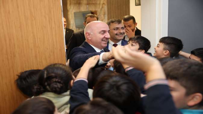 Darıca’da haftanın ilk dersi Başkan Bıyık’ın ziyaretiyle başlıyor