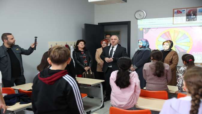 Darıca’da kadınlar ve çocuklar eğitim alıyor