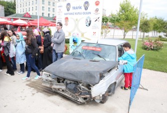 DARICA DA TRAFİK HAFTASI KUTLANIYOR