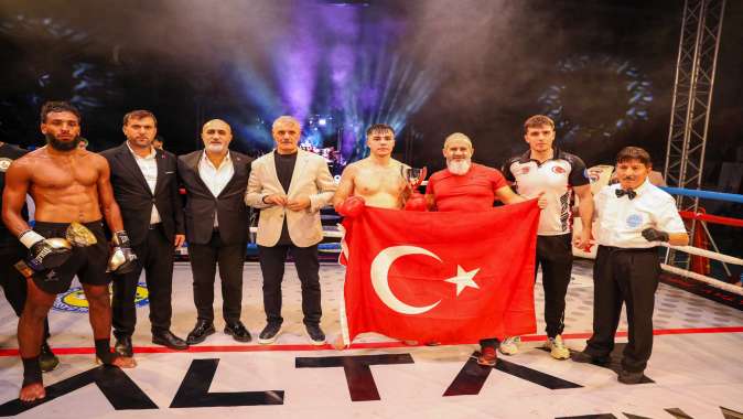 Darıcada kick boks fırtınası esti