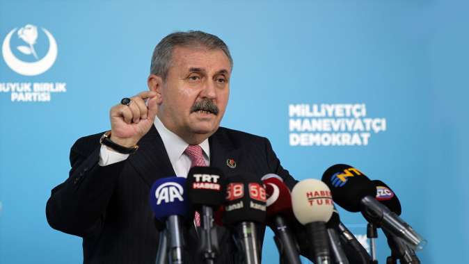 Destici ,Dilovası dikkat çekti, taziyede bulundu