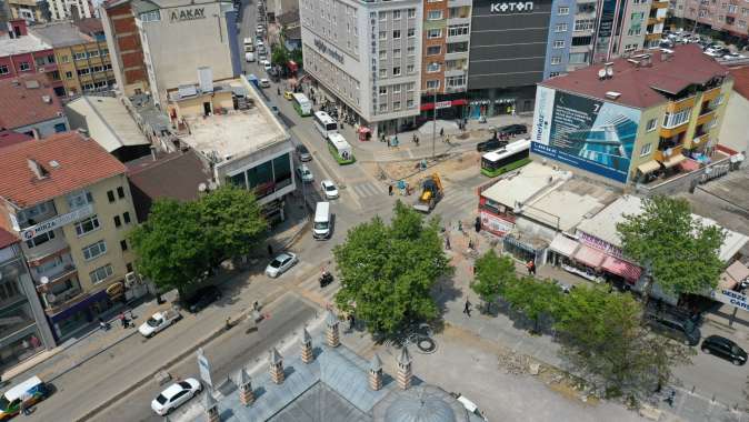 Gebze şehir merkezinde yollar genişliyor, trafik rahatlıyor