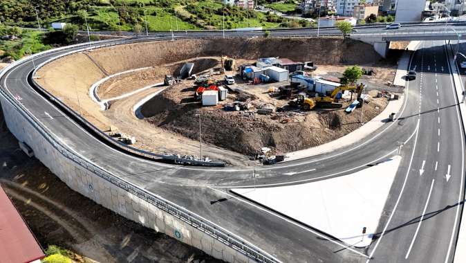 Gebze trafiğine köprülü kavşak müdahalesi
