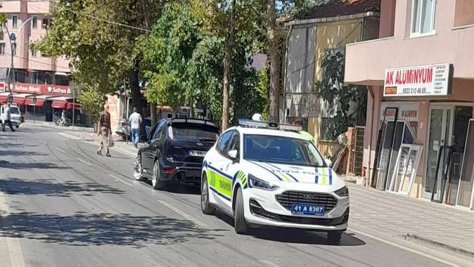 Gebze trafik ekipleri affetmiyor Gebze trafik ekipleri affetmiyor