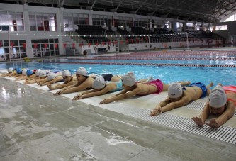 Geleceğin altın kulaçları Spor Okulları’ndan çıkacak