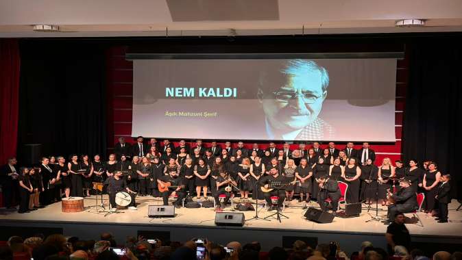 GESMEK Türk Halk Müziği Konserine Yoğun İlgi