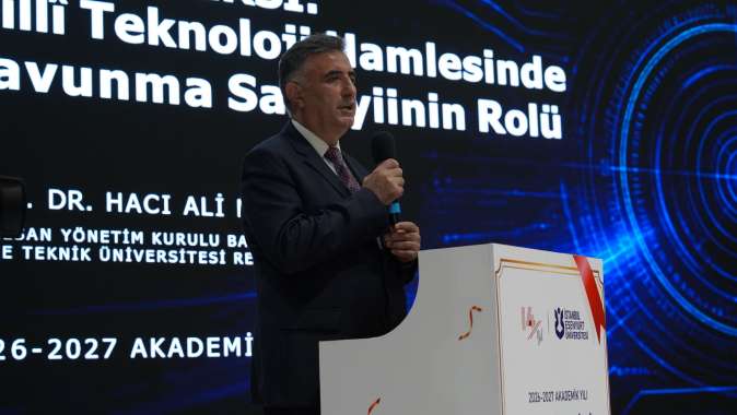GTÜ Rektörü Prof. Mantar İstanbul Esenyurt Üniversitesi’nin Açılış Dersini Verdi