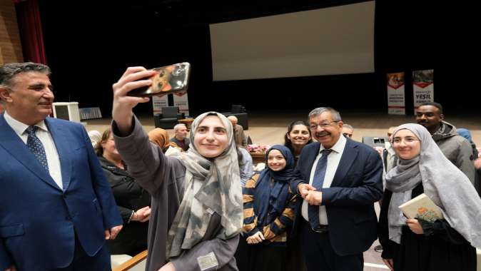 GTÜ'de Hayati İnanç ile Şiir Yolculuğu