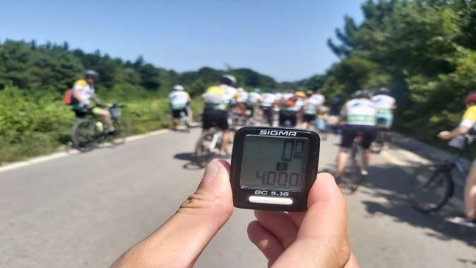 Hollandalı bisikletçiler 4000. kilometreyi Kocaeli’de pedalladı