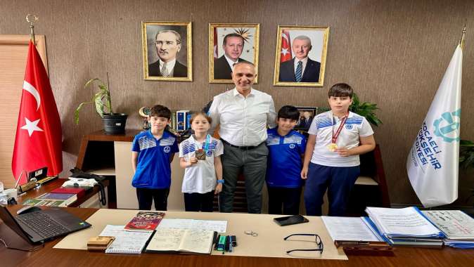 KAĞITSPORLU MİNİKLERDEN GURUR VEREN BAŞARI