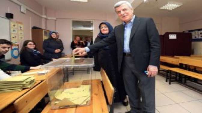Karaosmanoğlu, oyunu Başiskelede kullandı
