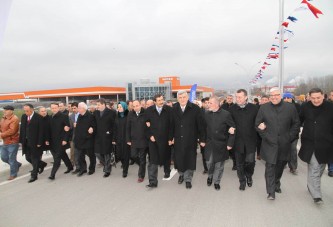 Kartepe Suadiye Köprülü Kavşağı Trafiğe Açıldı