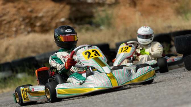 Karting heyecanı İzmire taşındı.