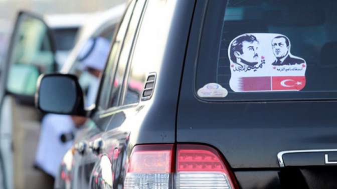 Katarda her yerde Cumhurbaşkanı Erdoğan posterleri var