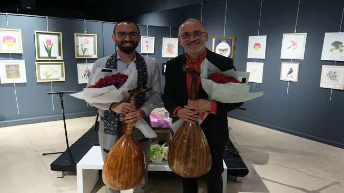 Lavta, doğu ve batıyı aynı tınıda buluşturdu