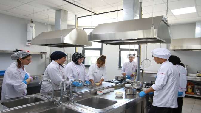 MasterChef Ayten Saner’den lezzet dersi