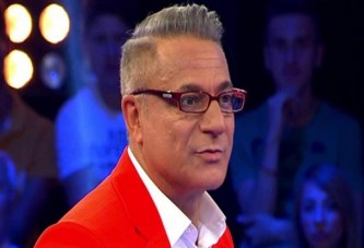Mehmet Ali Erbil kulise çıplak mı girdi?