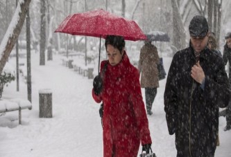 Meteoroloji yoğun kar yağışı için saat verdi!