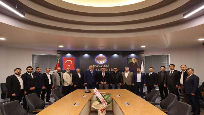 Müdür Aydın, Erzurumluları ağırladı