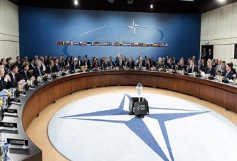 NATO: Rusya görüşmeleri baltalıyor