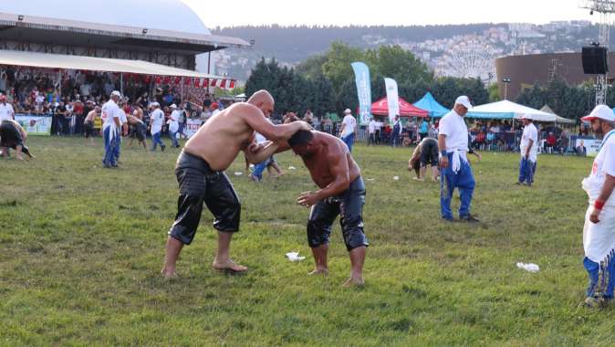 Sekapark 16 turu başpehlivanları belli oldu