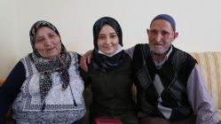 85 yaşındaki dede, torununa böbreğini bağışladı