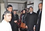 AK Parti'den evi yanan aileye ziyaret
