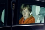 Almanya Başbakanı Merkel'den kritik ziyaret