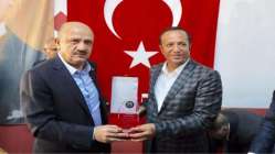 Bakan Işık, Dilovası'nda STK temsilcileri ile buluştu