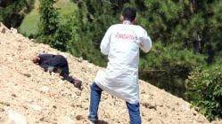 Baraj Gölü Kenarına Piknik Yapmaya Giden Aile, Erkek Cesediyle Karşılaştı