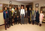 Başkan Karaosmanoğlu STK’larla yakından ilgileniyor.